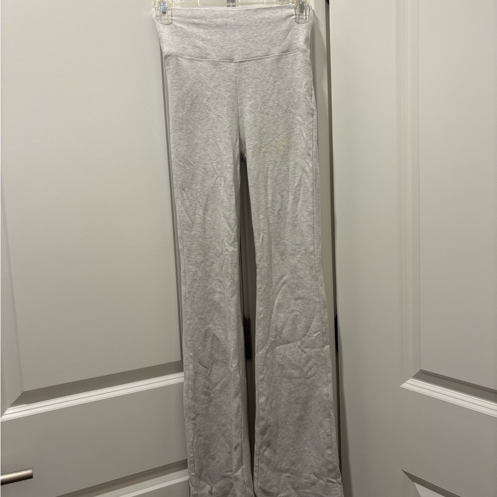 Sisters & Seekers Gray Flare Leggings